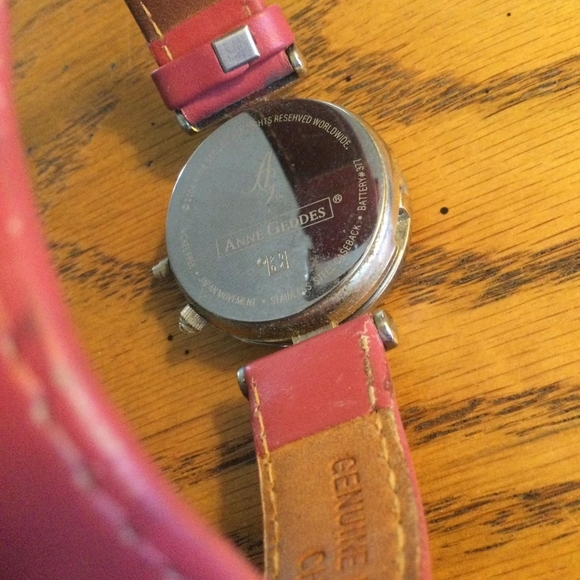 Anne Geddes 2004 watch - Picture 4 of 4